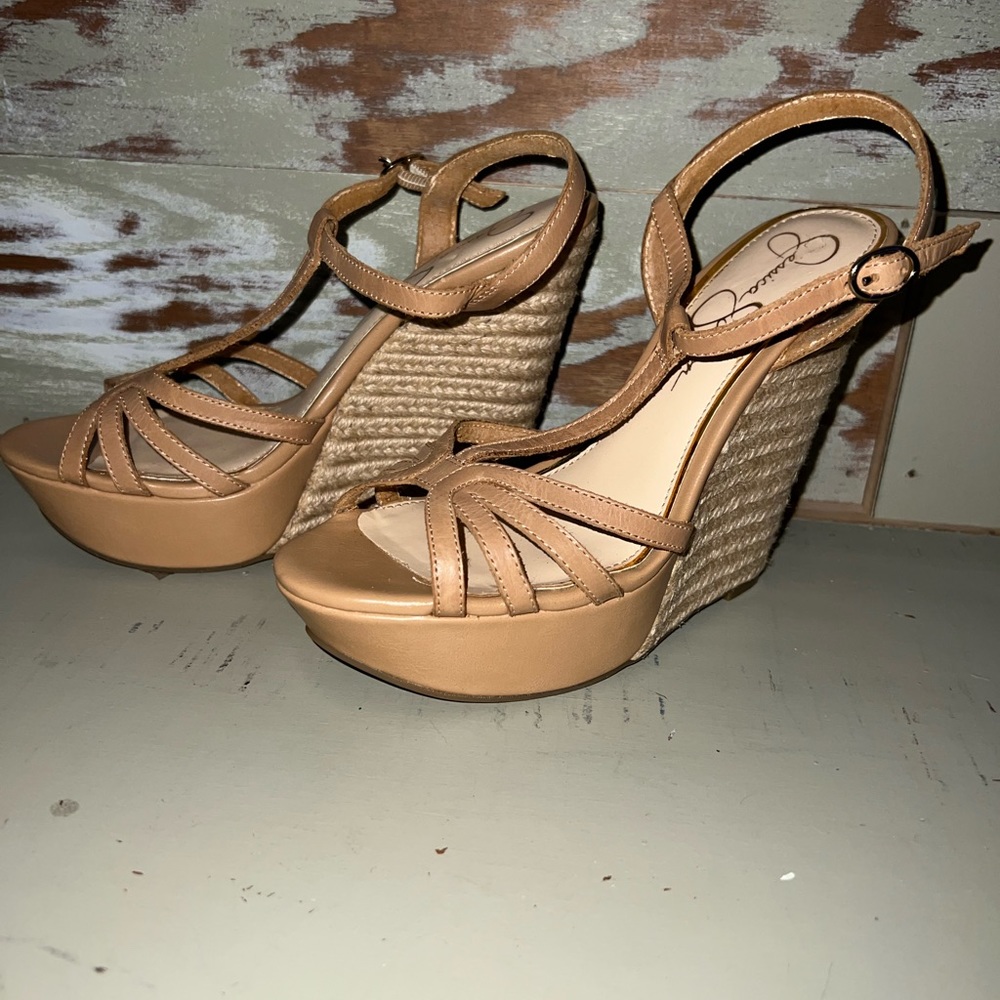 Jessica Simpson espadrille platform 7.5